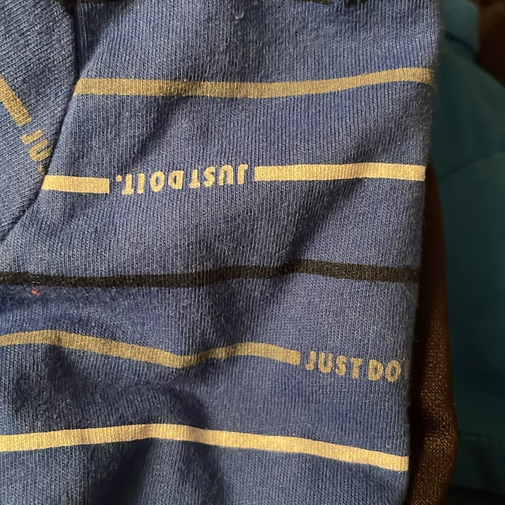 Nike - Picture 5 of 5